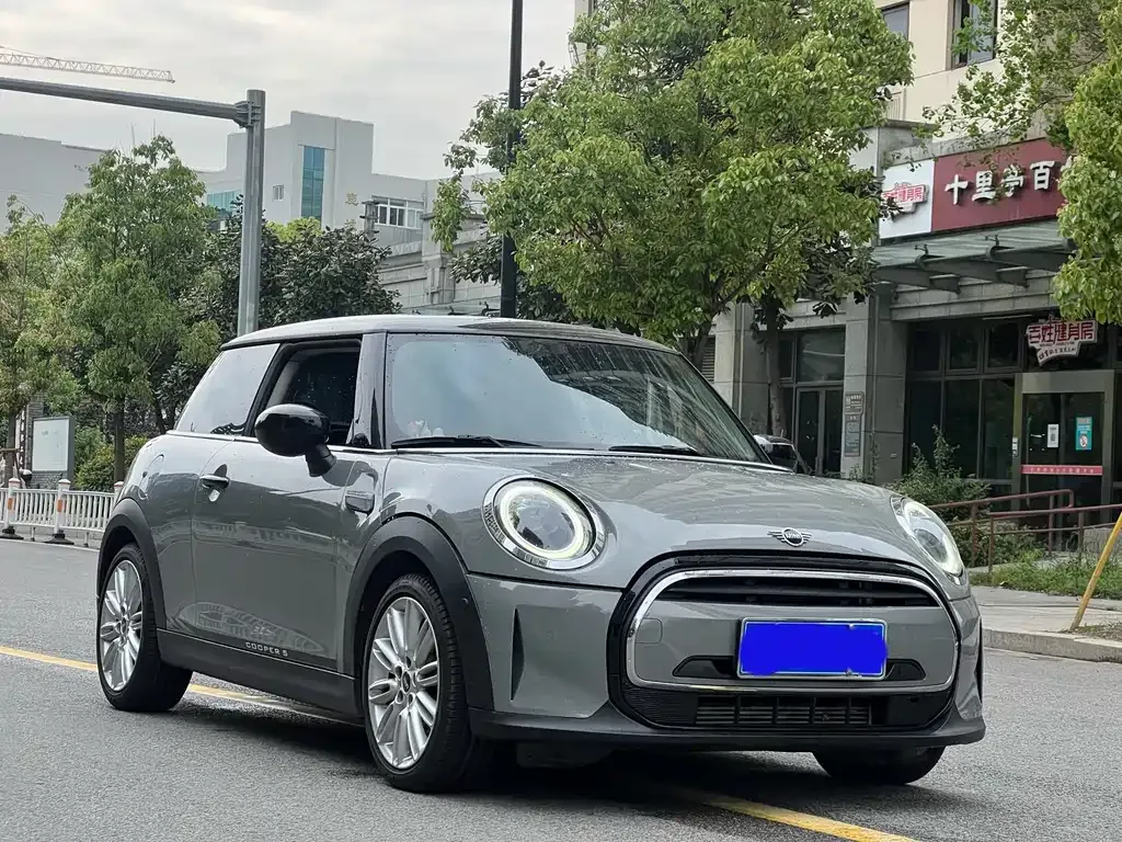 MINI Cooper (3-door) 2022 из CN, фото 3