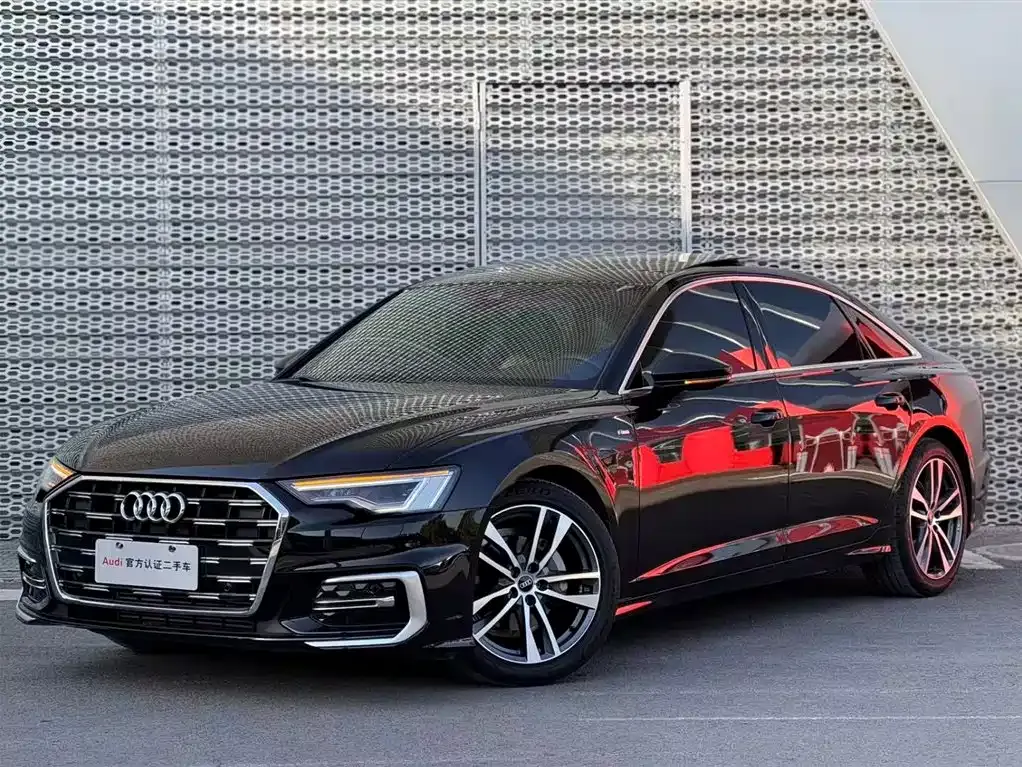 Audi A6L 2023 из CN, фото 1