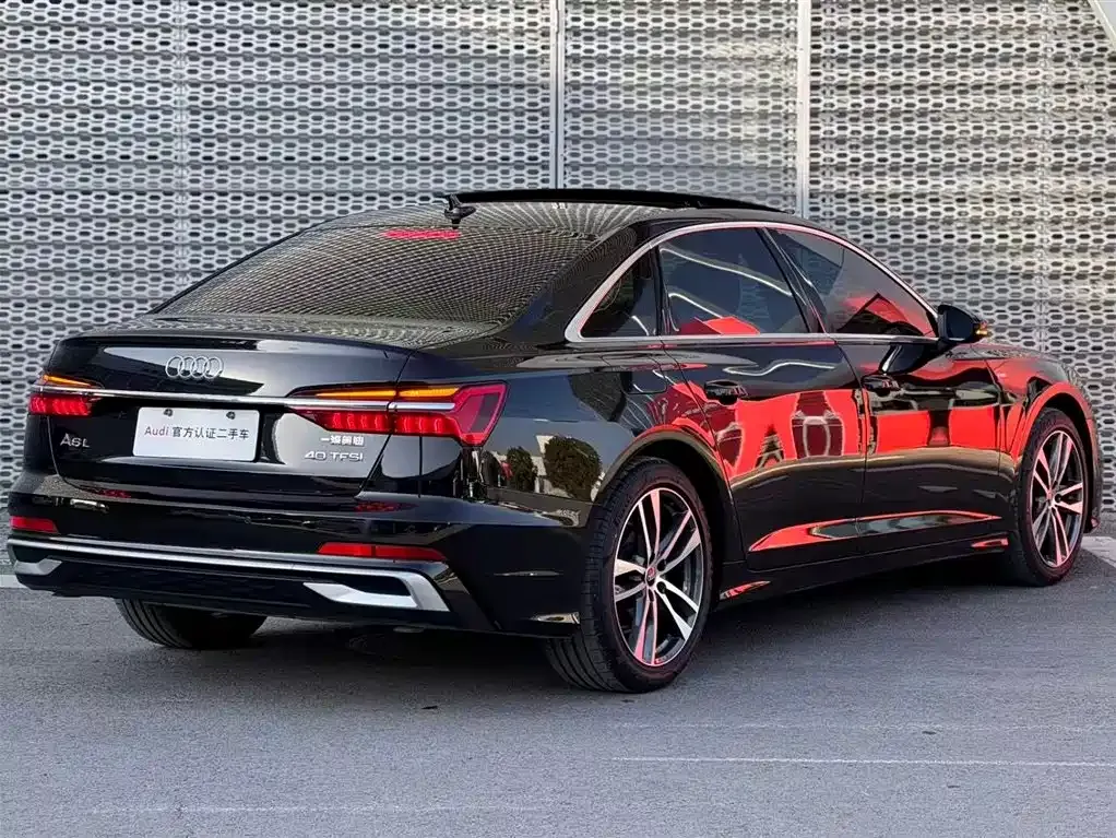 Audi A6L 2023 из CN, фото 4