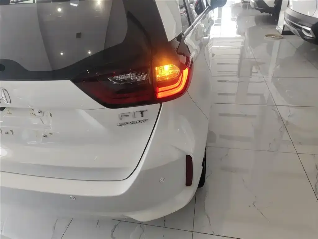 Honda Fit 2023 из CN, фото 8