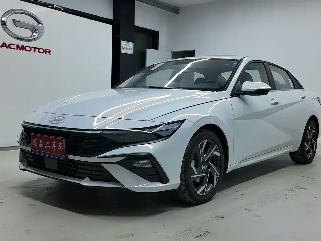 Hyundai Elantra 2025 из CN, фото 1