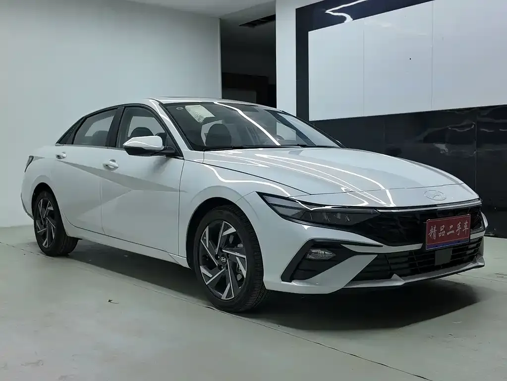 Hyundai Elantra 2025 из CN, фото 3