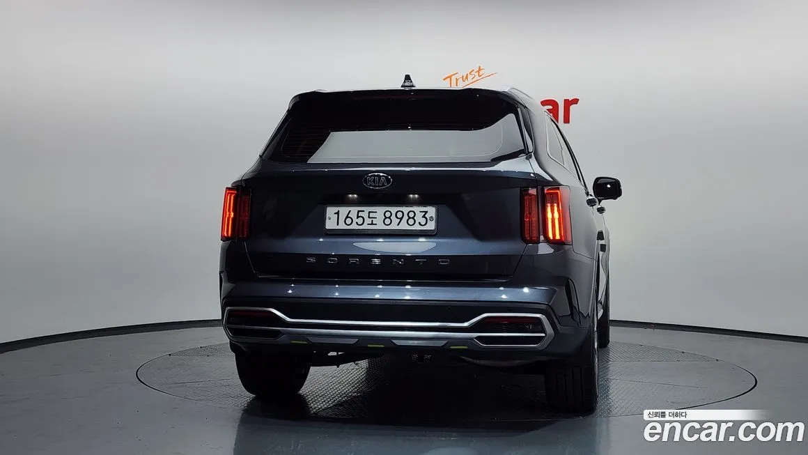 Kia Sorento — фото 4