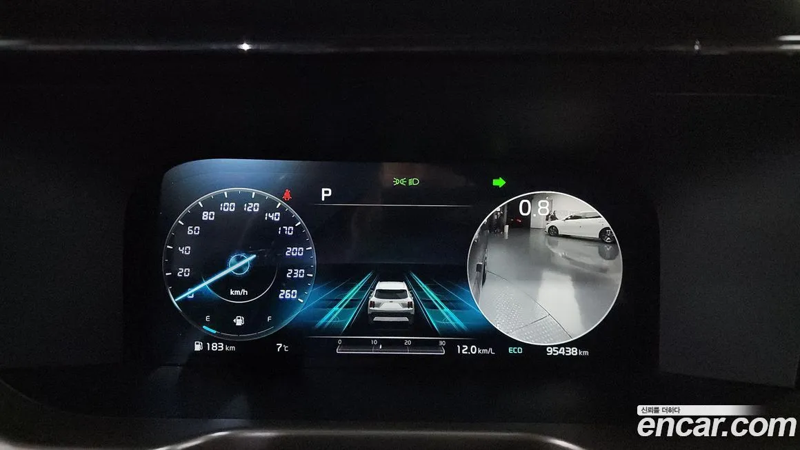 Kia Sorento — фото 8