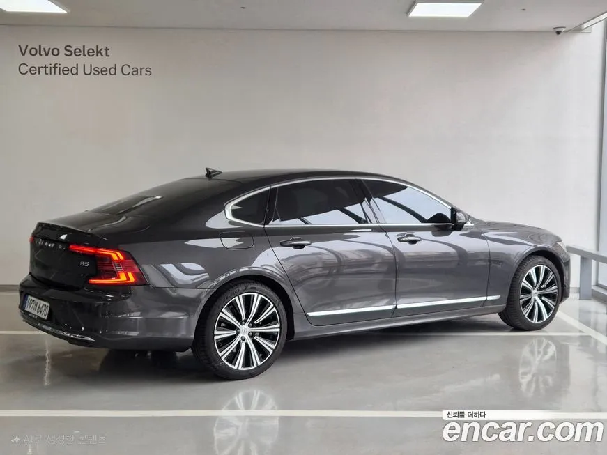 Volvo S90 2024 из KR, фото 4