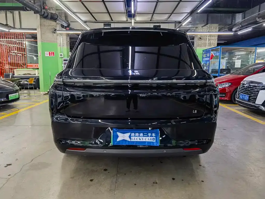 Li Auto L8 2024 из CN, фото 6