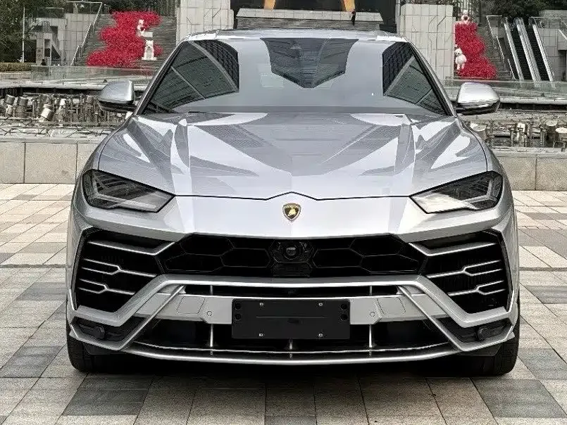 Lamborghini Urus 2024 из CN, фото 2