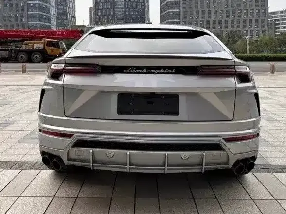 Lamborghini Urus 2024 из CN, фото 3
