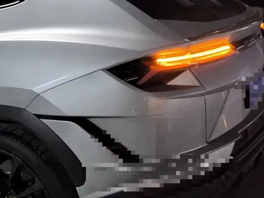 Lamborghini Urus 2024 из CN, фото 6