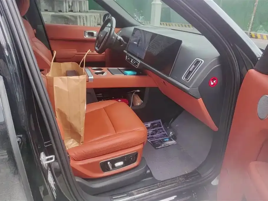 Li Auto L9 2023 из CN, фото 8