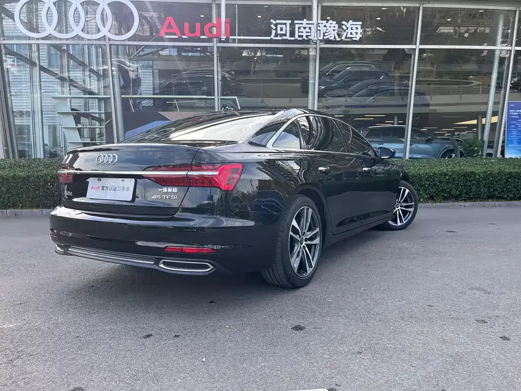 Audi A6L 2022 из CN, фото 5