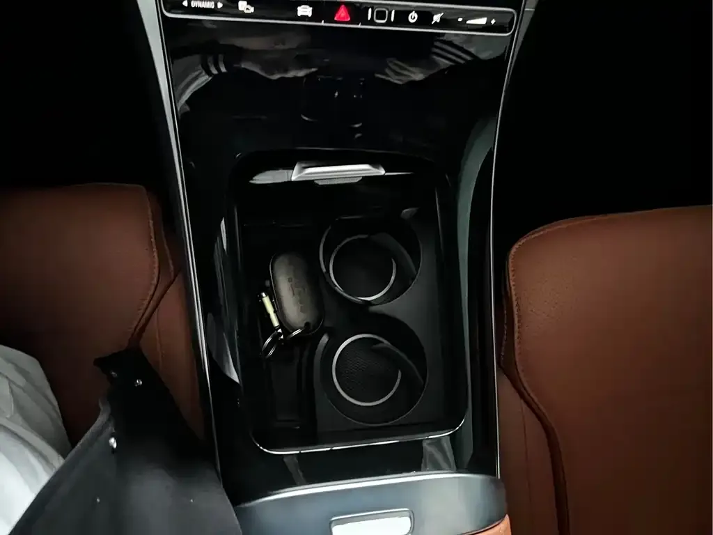 Mercedes-Benz GLC 2025 из CN, фото 10