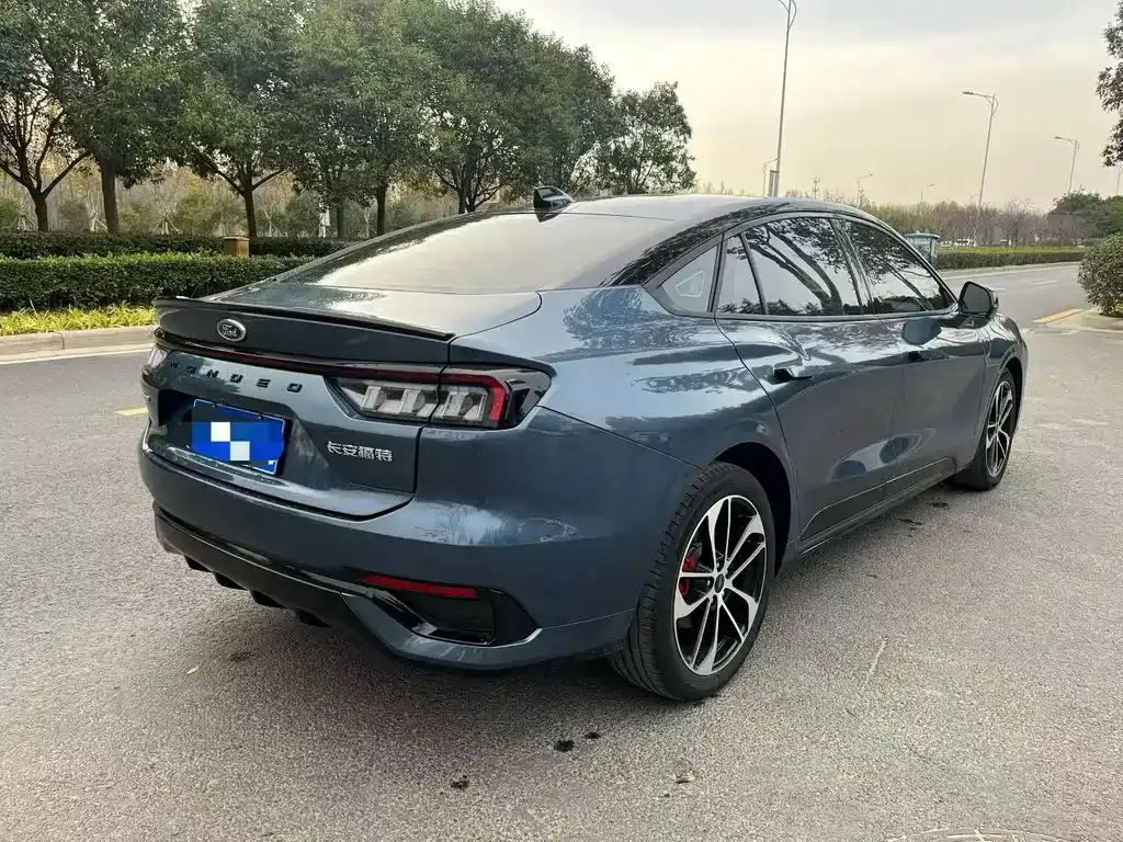 Ford Mondeo 2022 из CN, фото 4