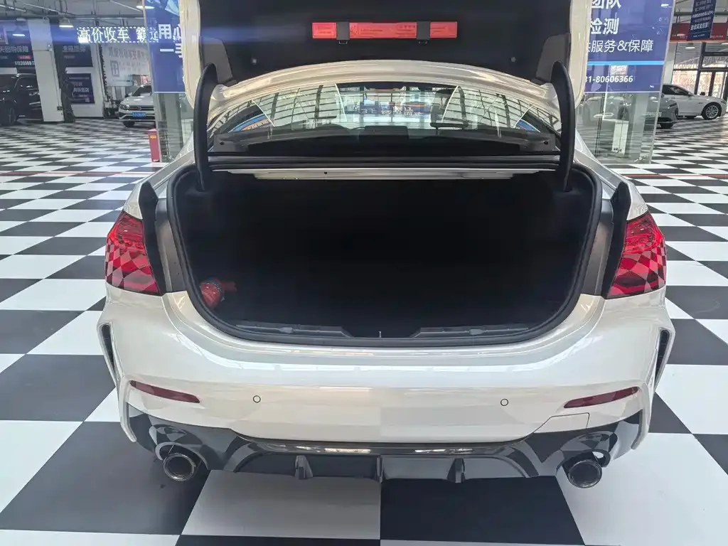BMW 1 Series 2022 из CN, фото 6