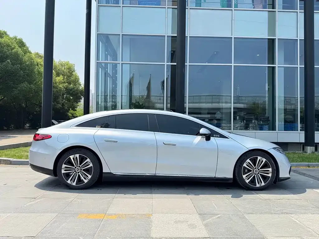 Mercedes-Benz EQS 2024 из CN, фото 3