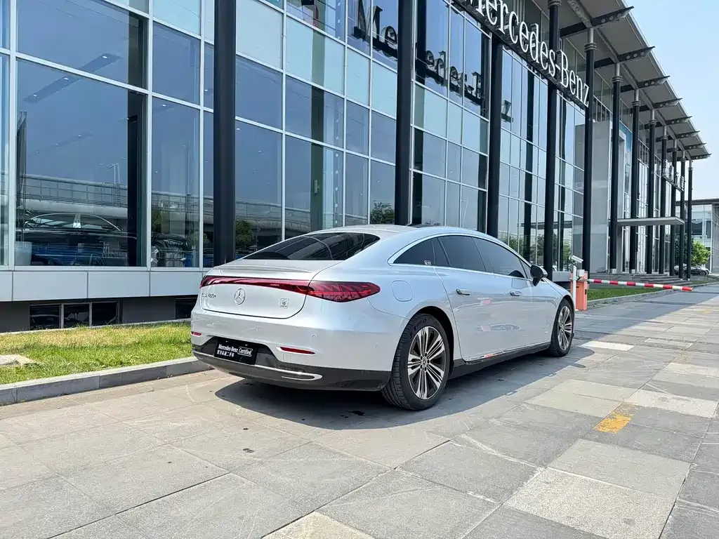 Mercedes-Benz EQS 2024 из CN, фото 4