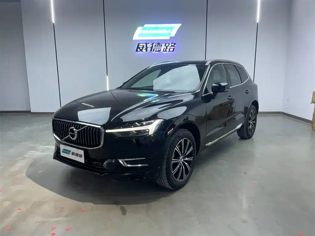 Volvo XC60 2021 из CN, фото 1
