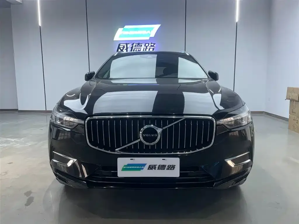 Volvo XC60 2021 из CN, фото 2