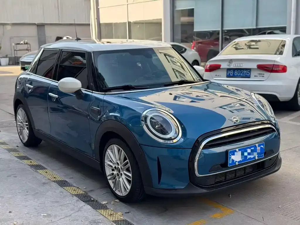 MINI Cooper (3-door) 2021 из CN, фото 3
