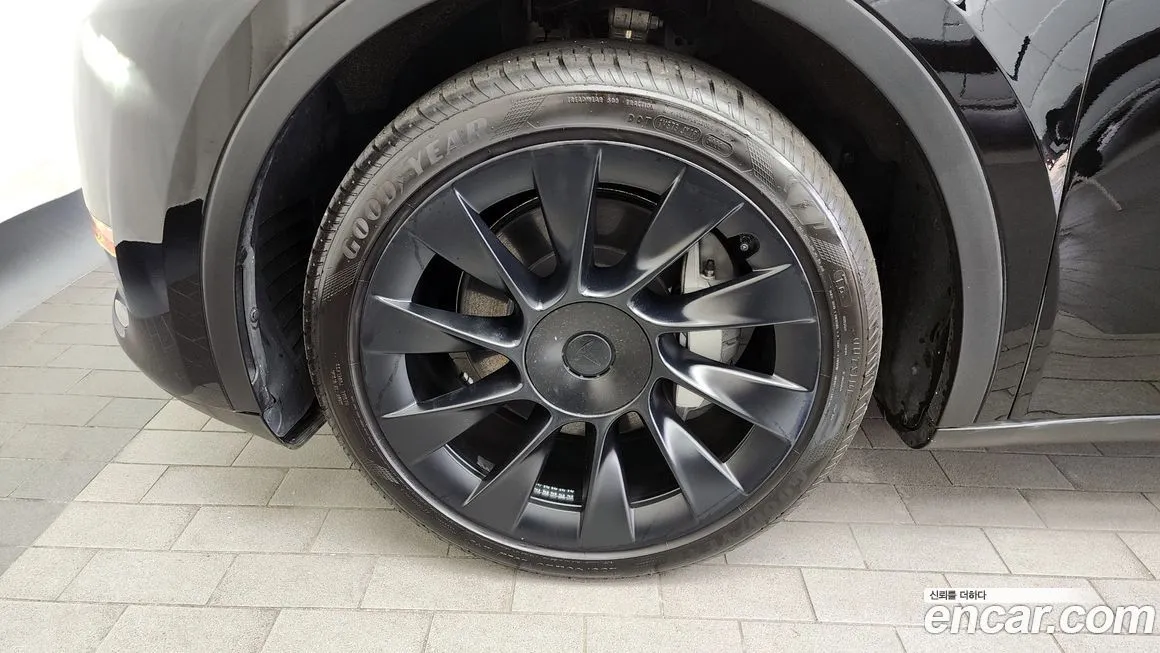 Tesla Model Y 2023 из KR, фото 5