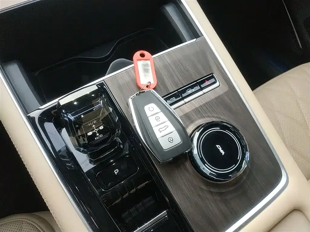Geely Xingyue L 2024 из CN, фото 9