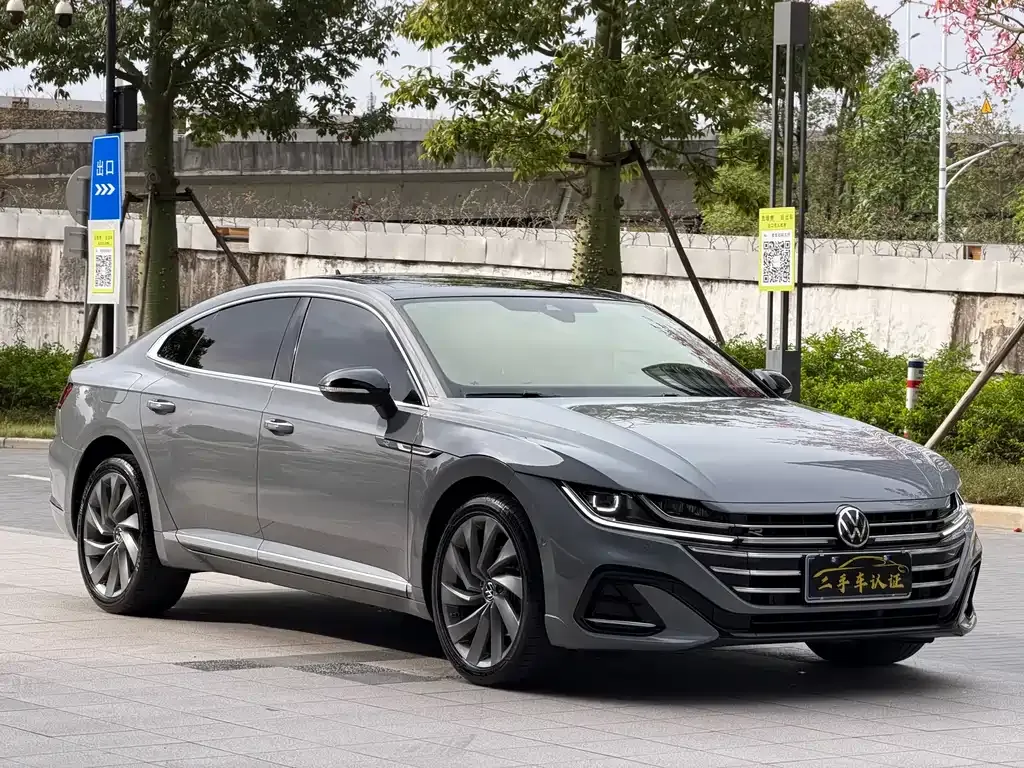 Volkswagen CC 2022 из CN, фото 3