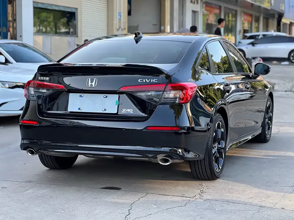 Honda Civic 2023 из CN, фото 6