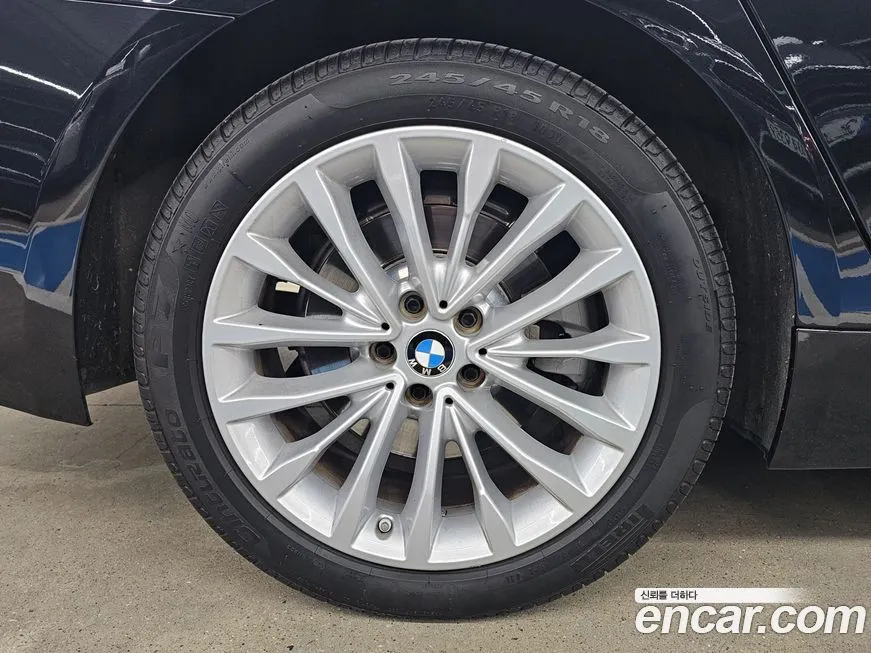 BMW 5-Series 2021 из KR, фото 5