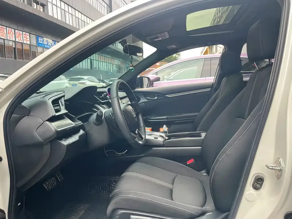Honda Civic — фото 4