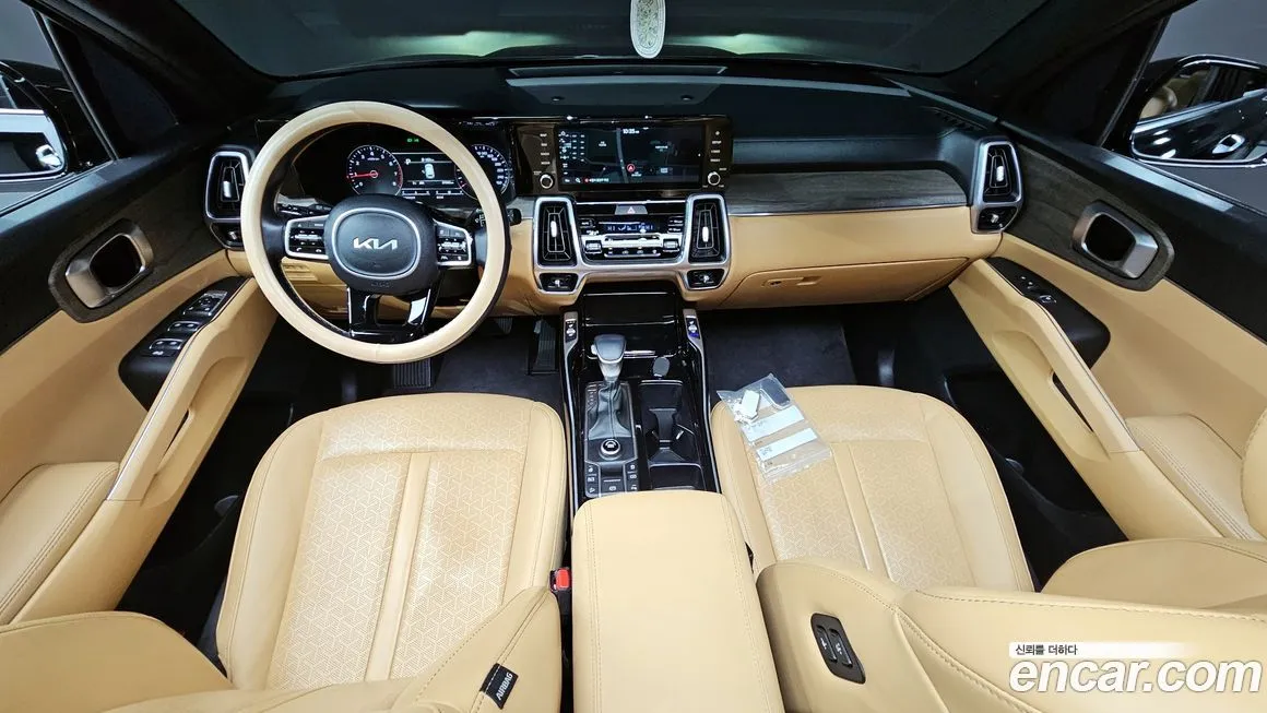 Kia Sorento — фото 7