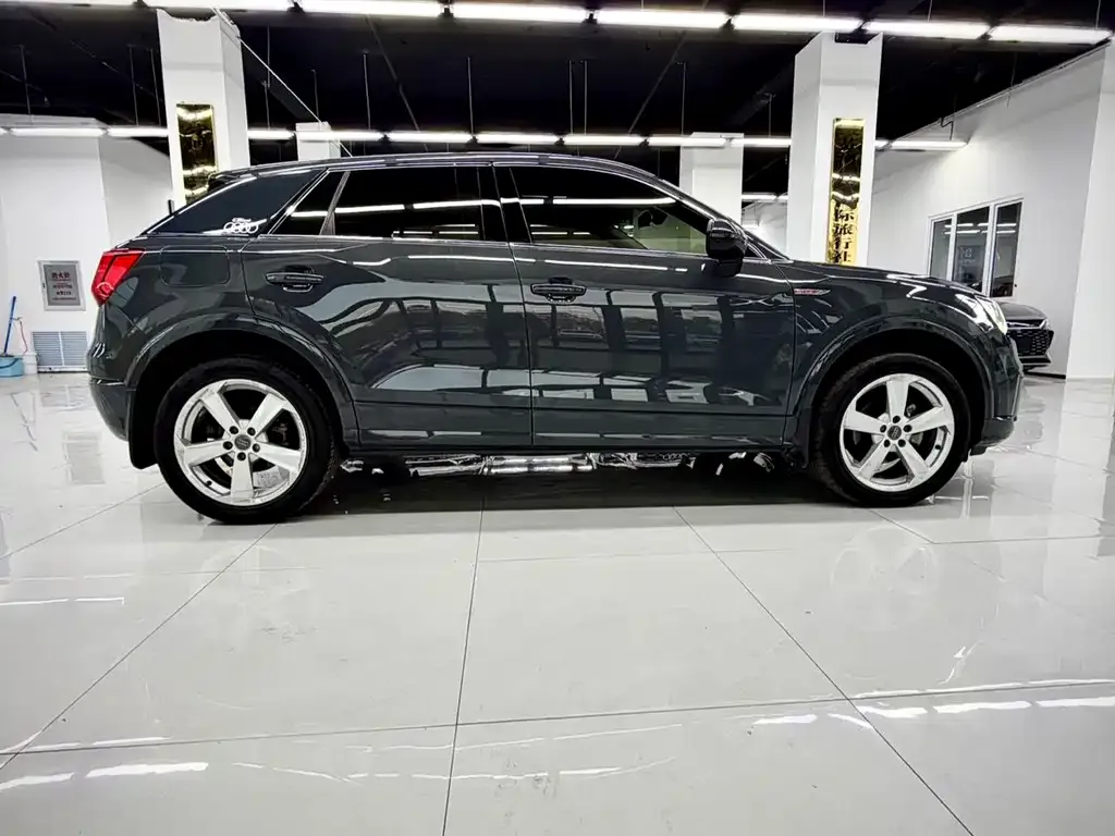 Audi Q2L 2021 из CN, фото 7