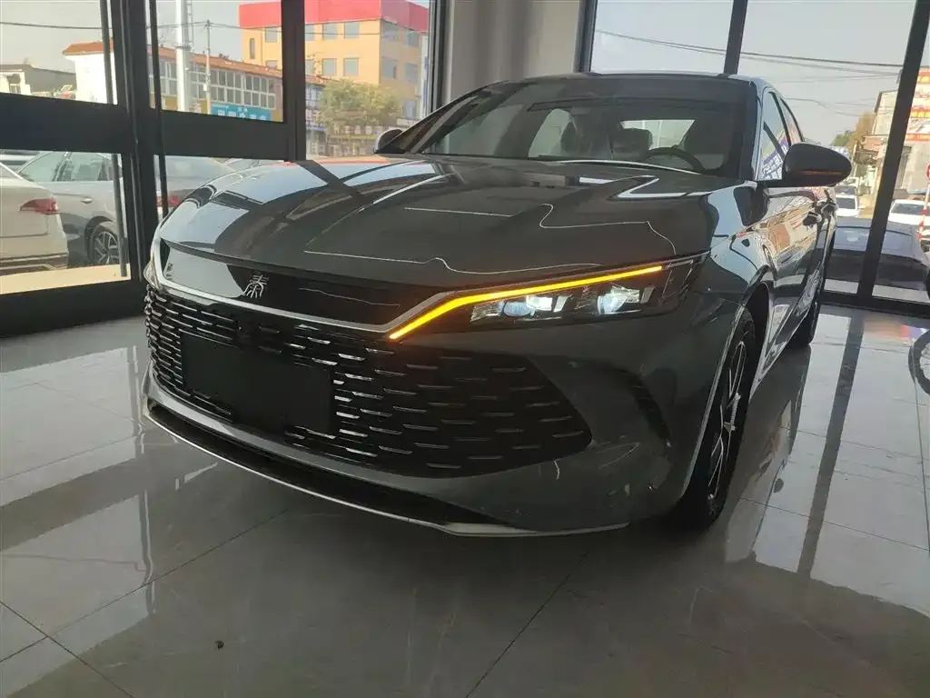 BYD Qin L — фото 2
