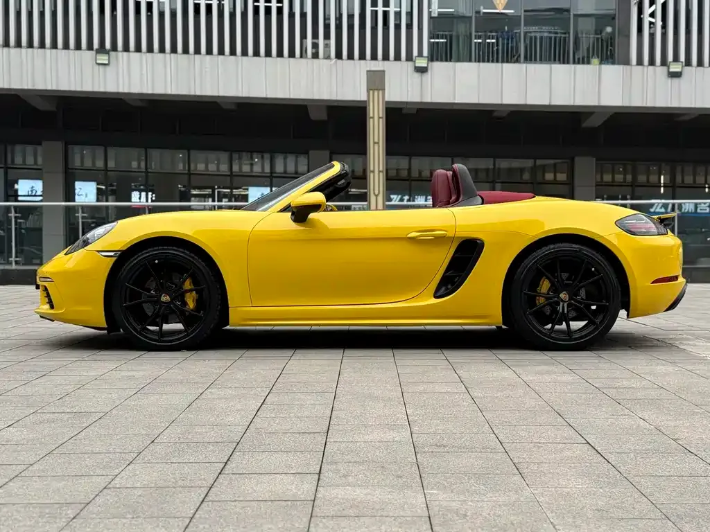 Porsche 718 2022 из CN, фото 2