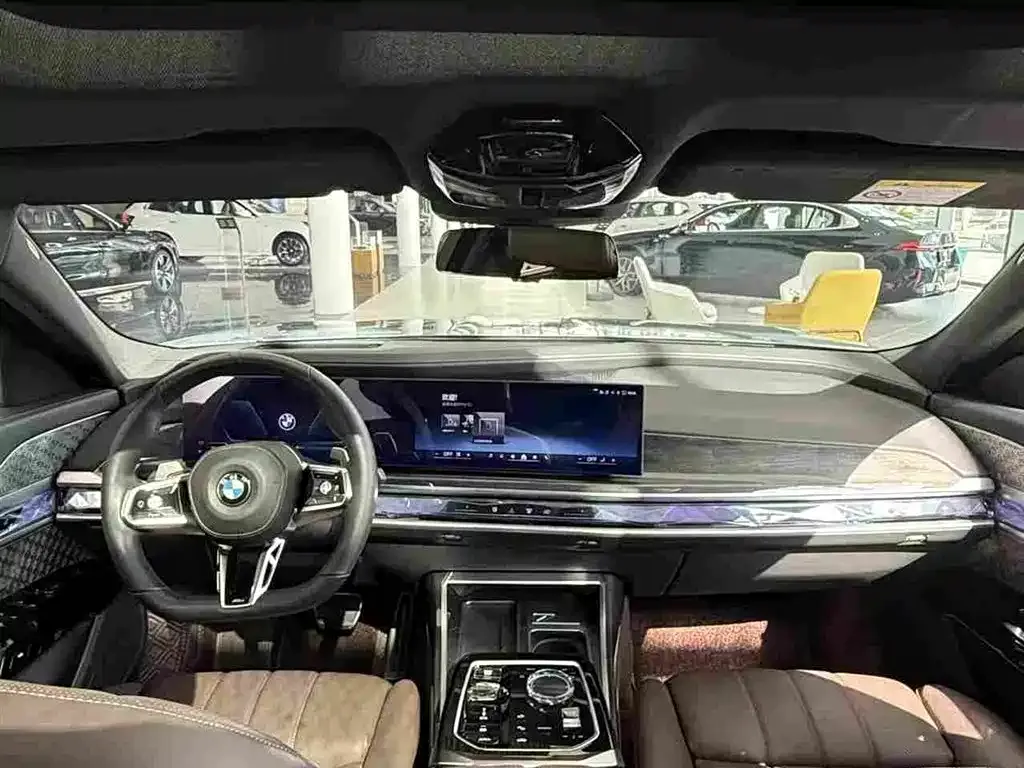 BMW 7 Series 2024 из CN, фото 8