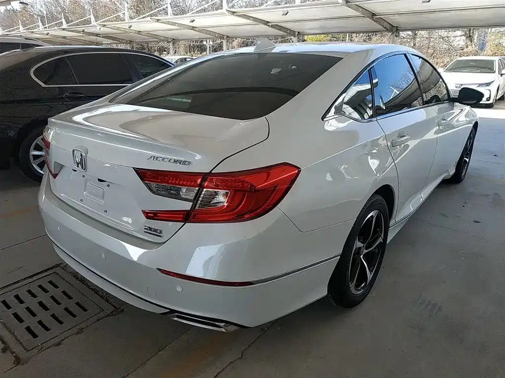 Honda Accord 2021 из CN, фото 7