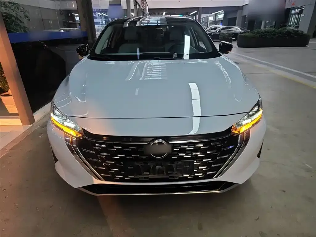 Nissan Sylphy 2023 из CN, фото 3