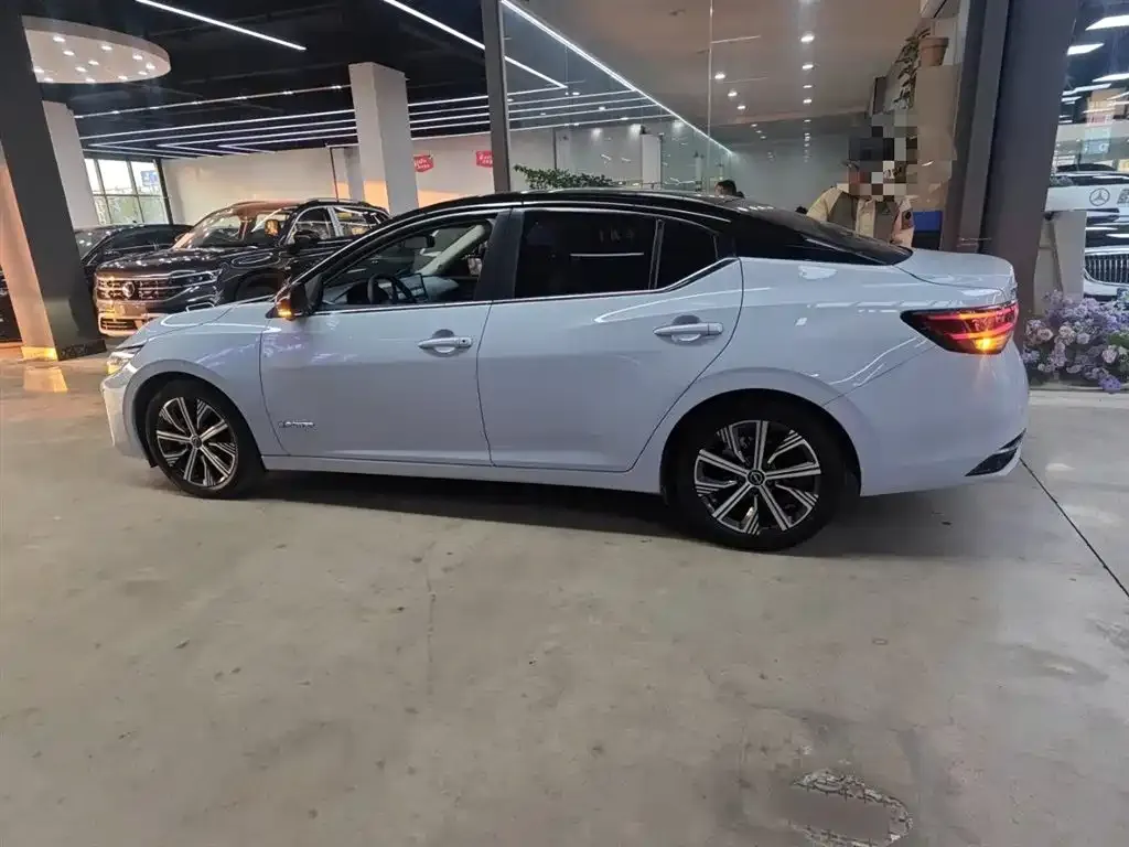 Nissan Sylphy 2023 из CN, фото 5