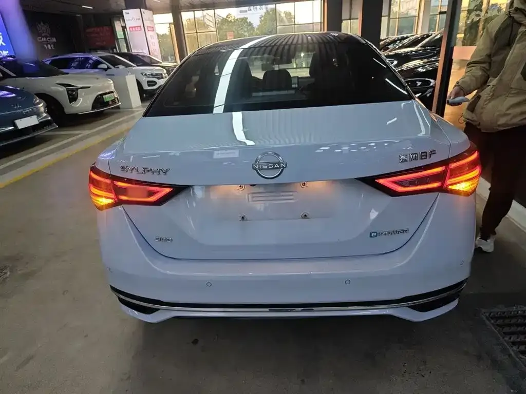 Nissan Sylphy 2023 из CN, фото 6