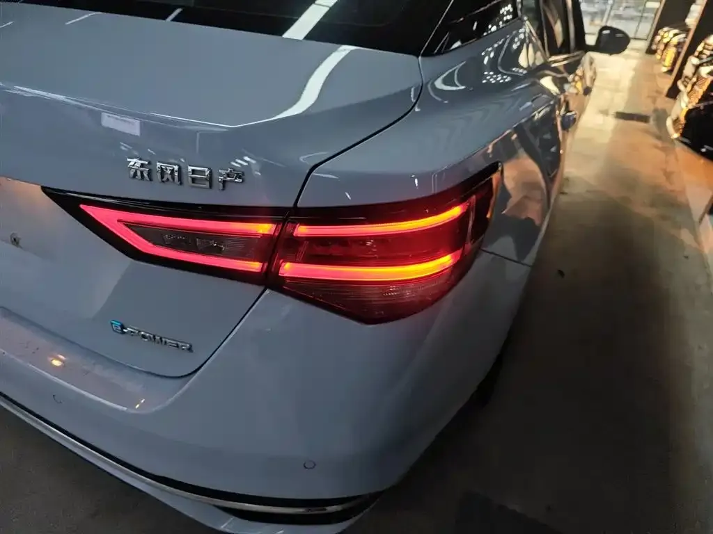Nissan Sylphy 2023 из CN, фото 8