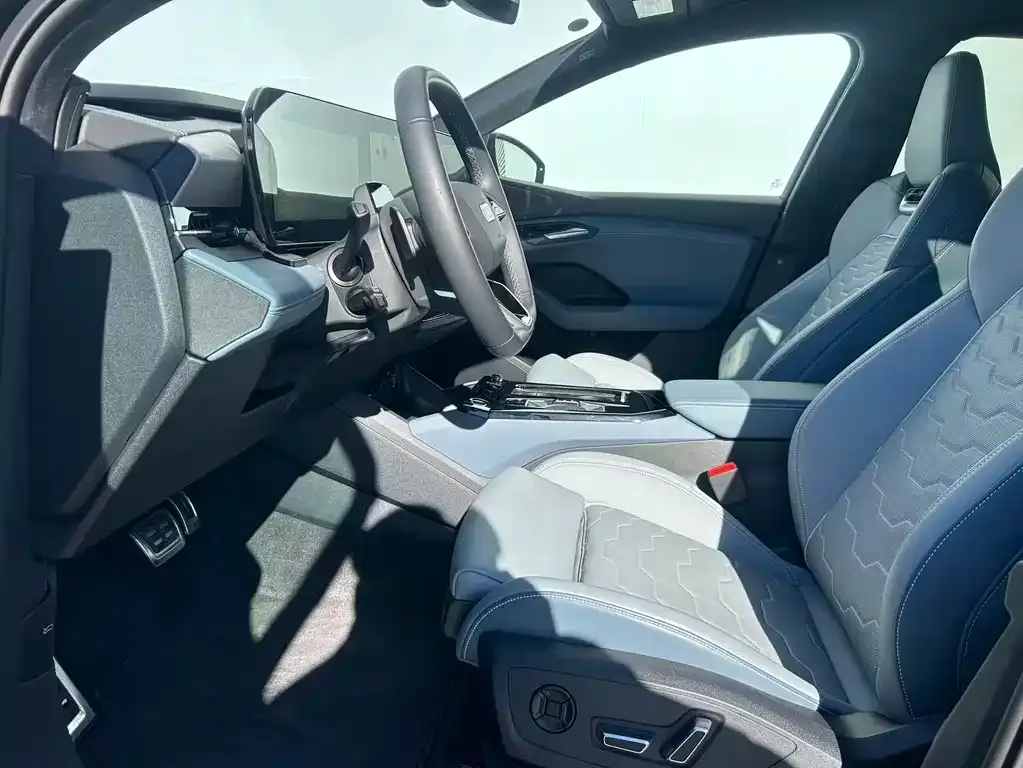 Audi Q6L e-tron 2025 из CN, фото 5