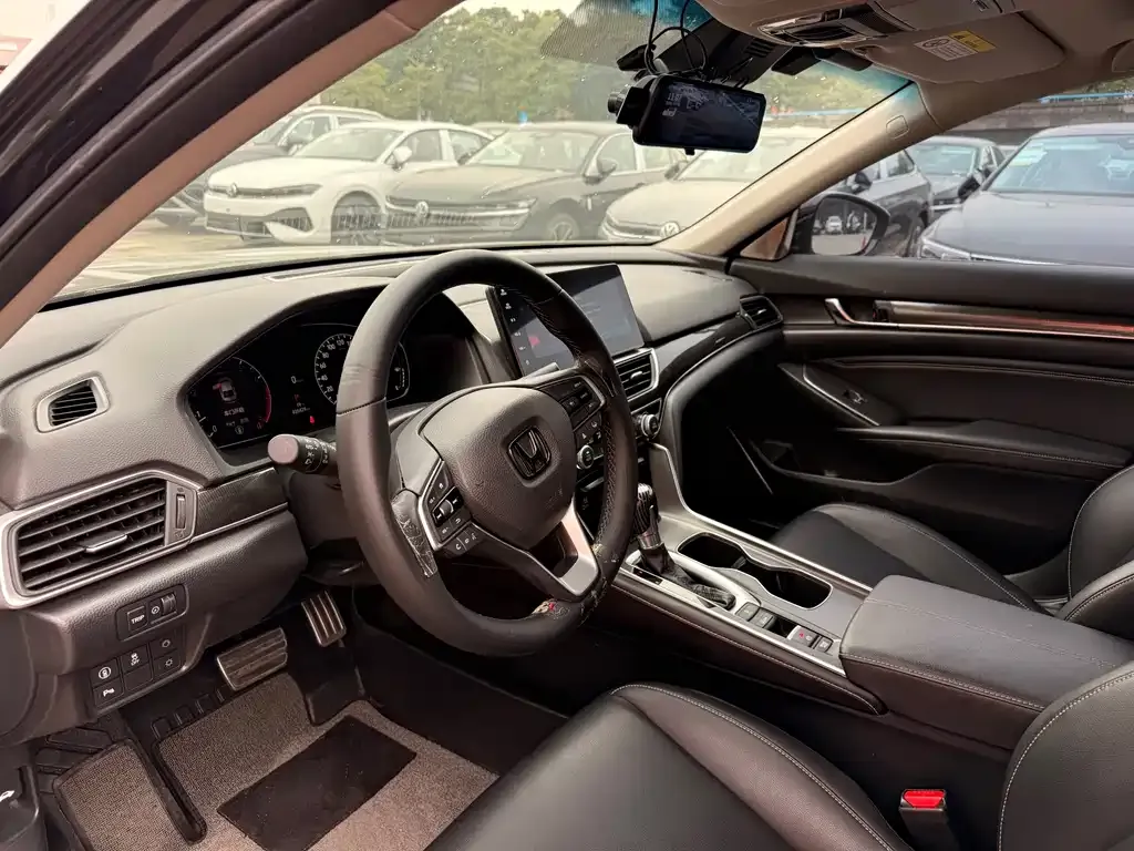 Honda Accord 2022 из CN, фото 5