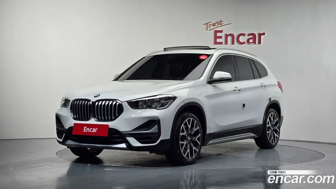 BMW X1 — фото 1