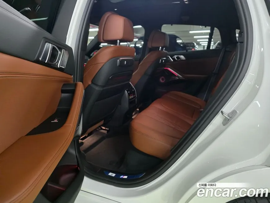 BMW X6 2024 из KR, фото 8