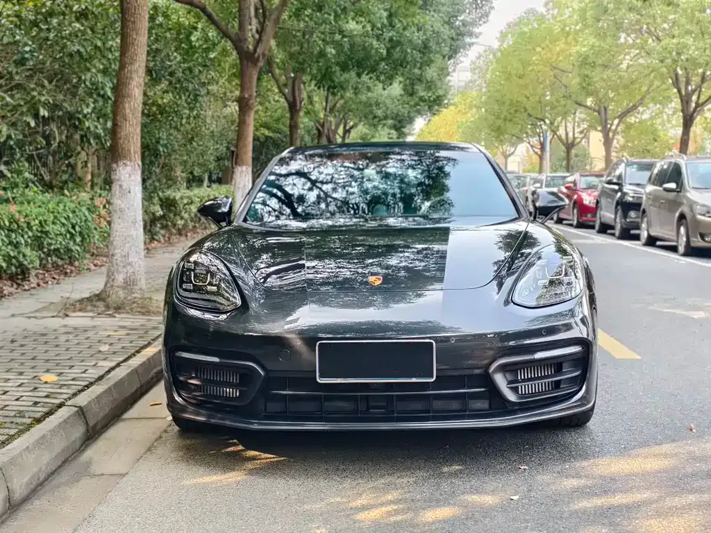 Porsche Panamera 2023 из CN, фото 2