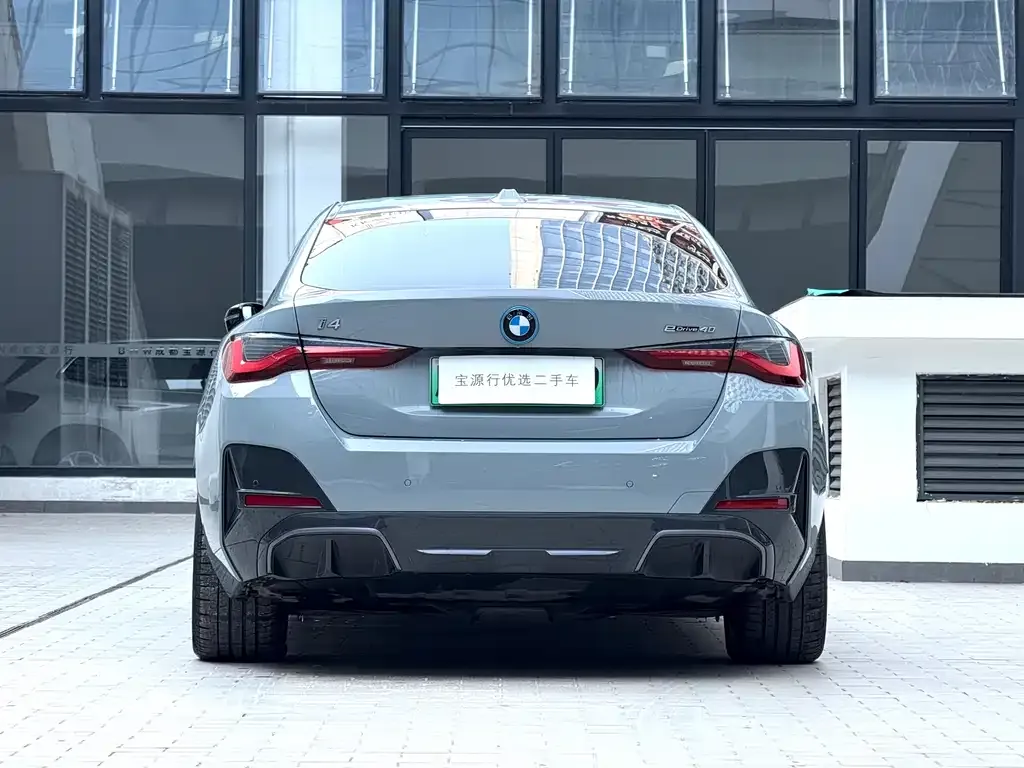 BMW i4 2023 из CN, фото 6