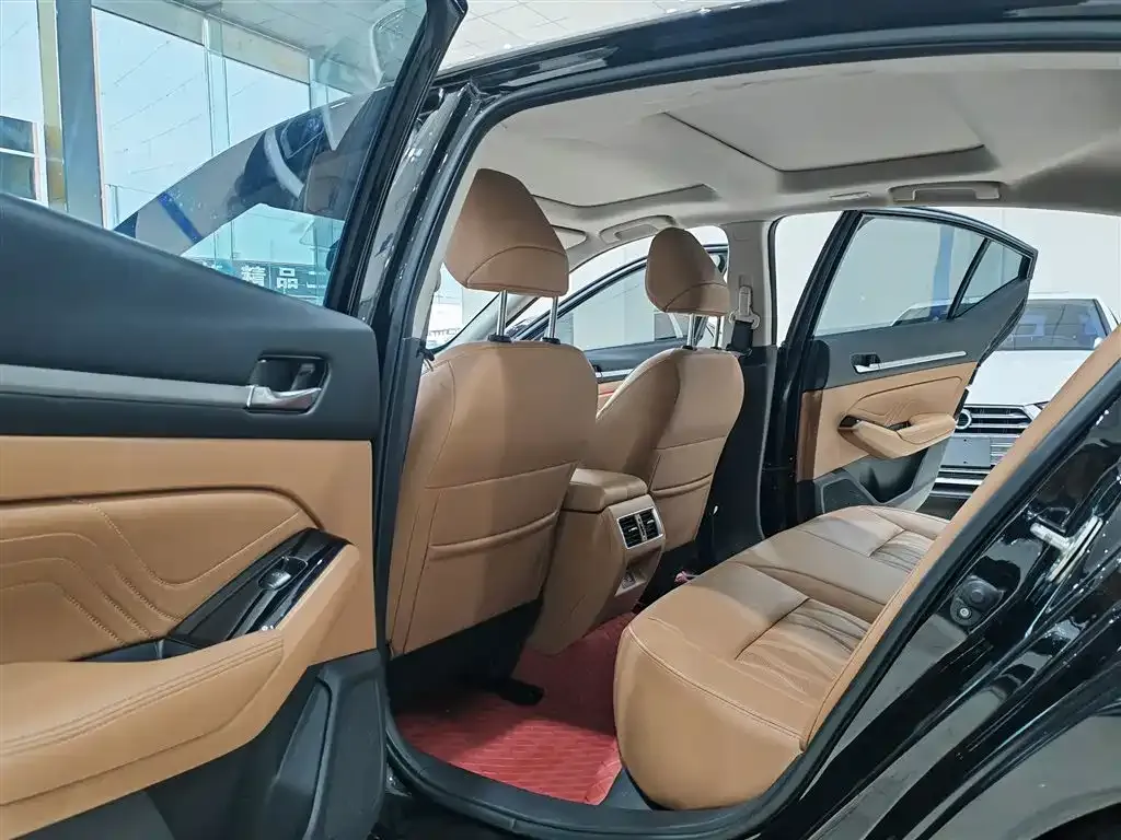 Nissan Teana 2024 из CN, фото 10