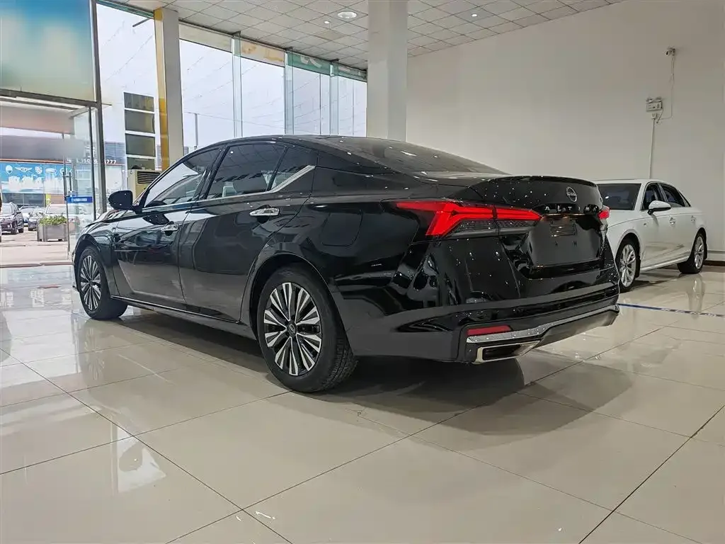Nissan Teana 2024 из CN, фото 4