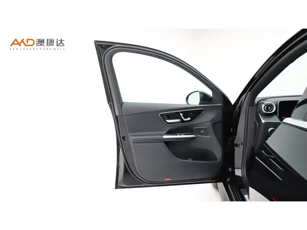 Mercedes-Benz GLC 2024 из CN, фото 10