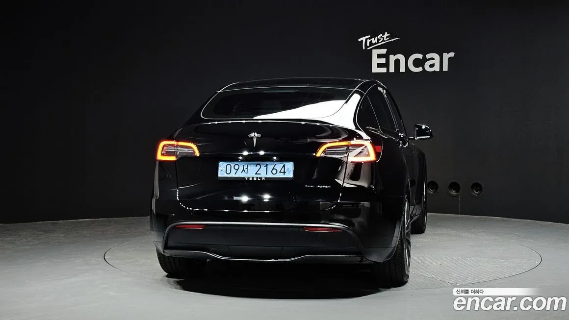 Tesla Model Y 2024 из KR, фото 4