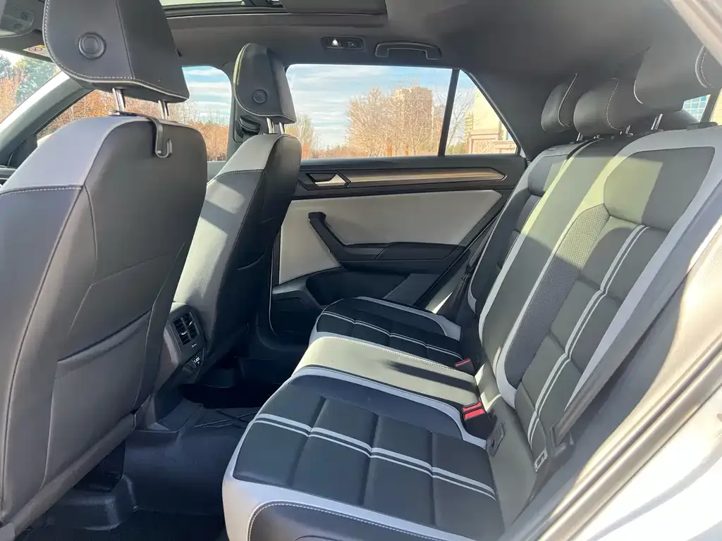 Volkswagen T-Roc 2025 из CN, фото 6